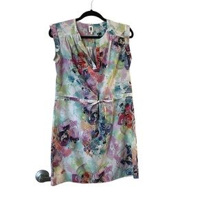 A New York lightweight sleeveless bright abstract drawstring waist dress
